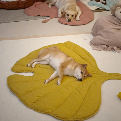 Fashion Creativity Leaf Heart Shaped Blanket Carpet for...